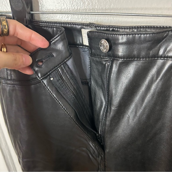 Aritzia Melina Pant - Picture 6 of 11